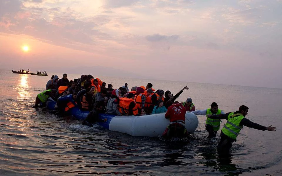 Οκτακόσιοι περισσότεροι πρόσφυγες μέσα σε μία εβδομάδα σε Κω, Λέσβο, Σάμο